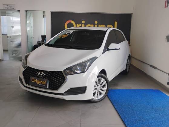 HYUNDAI HB20 1.6 COMFORT PLUS 16V FLEX 4P AUTOMÁTICO HYUNDAI HB20 1.6 COMFORT PLUS 16V FLEX 4P AUTOMÁTICO
